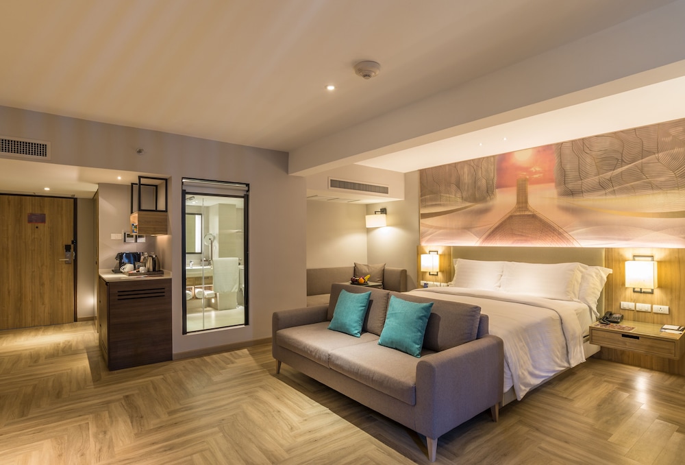 Holiday Inn Resort Krabi Ao Nang Beach 61/79