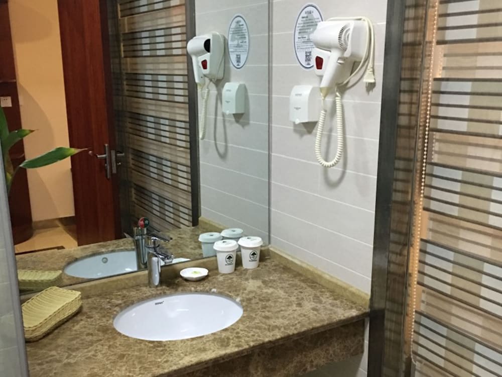 GREENTREE INN YANCHENG JIANHU SHANGGANG BUS STATION FREEWAY 204 EXPRESS HOTEL 49/50