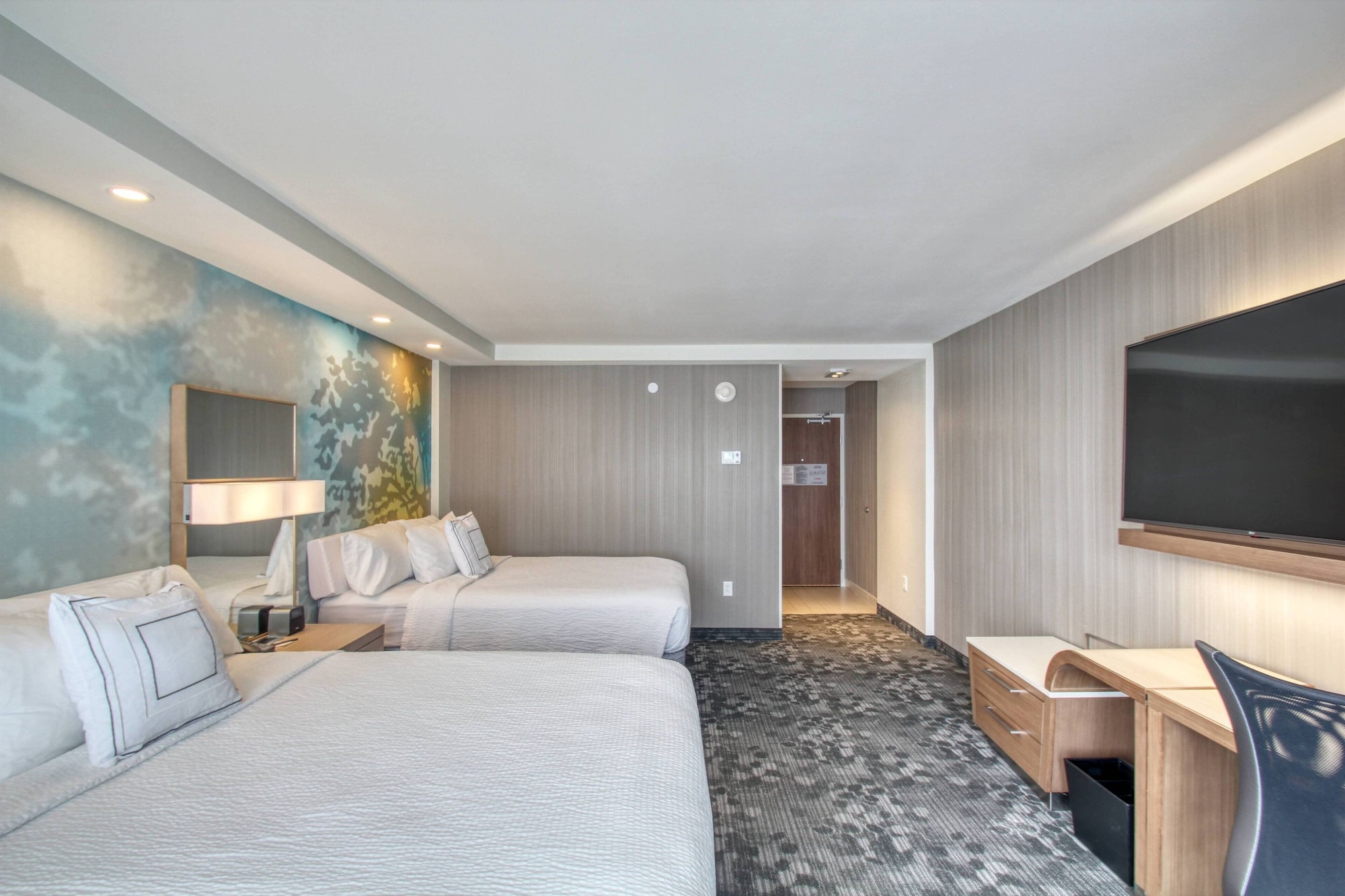 room, 2 queen beds
