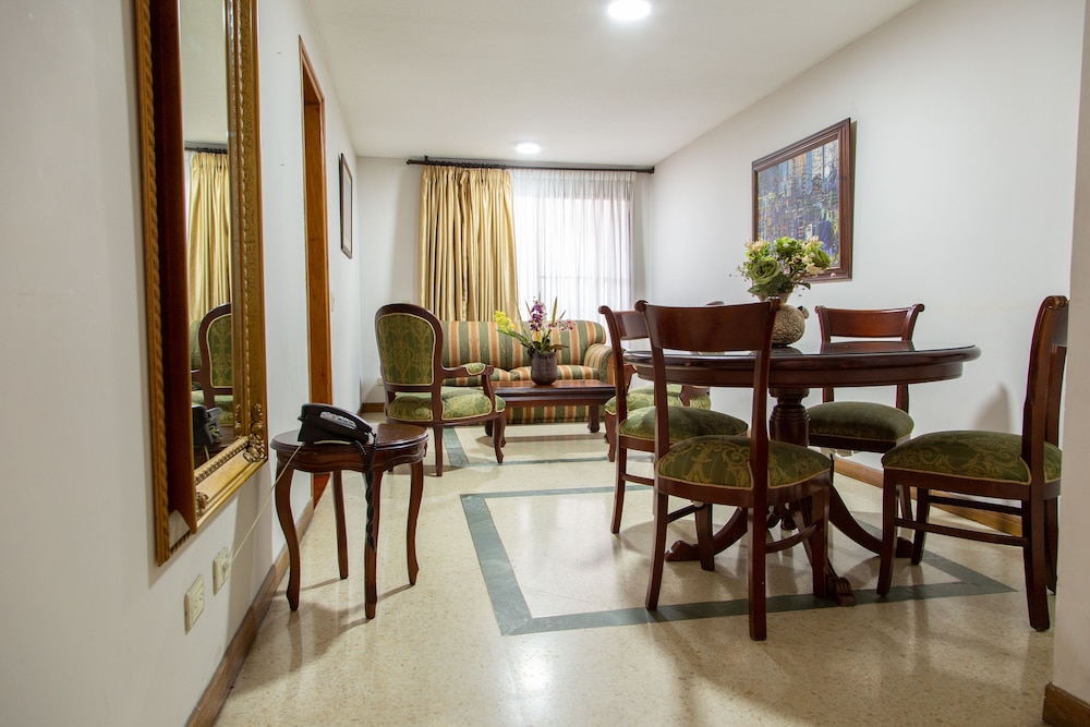San Pedro Del Fuerte Hotel 65/81