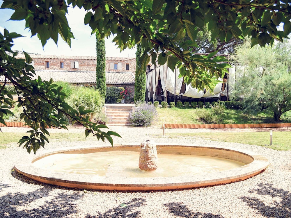 Hotel Mercure Aix en Provence Sainte Victoire 43/47