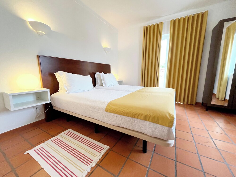 Castilho Guesthouse - Adults Only 12/39