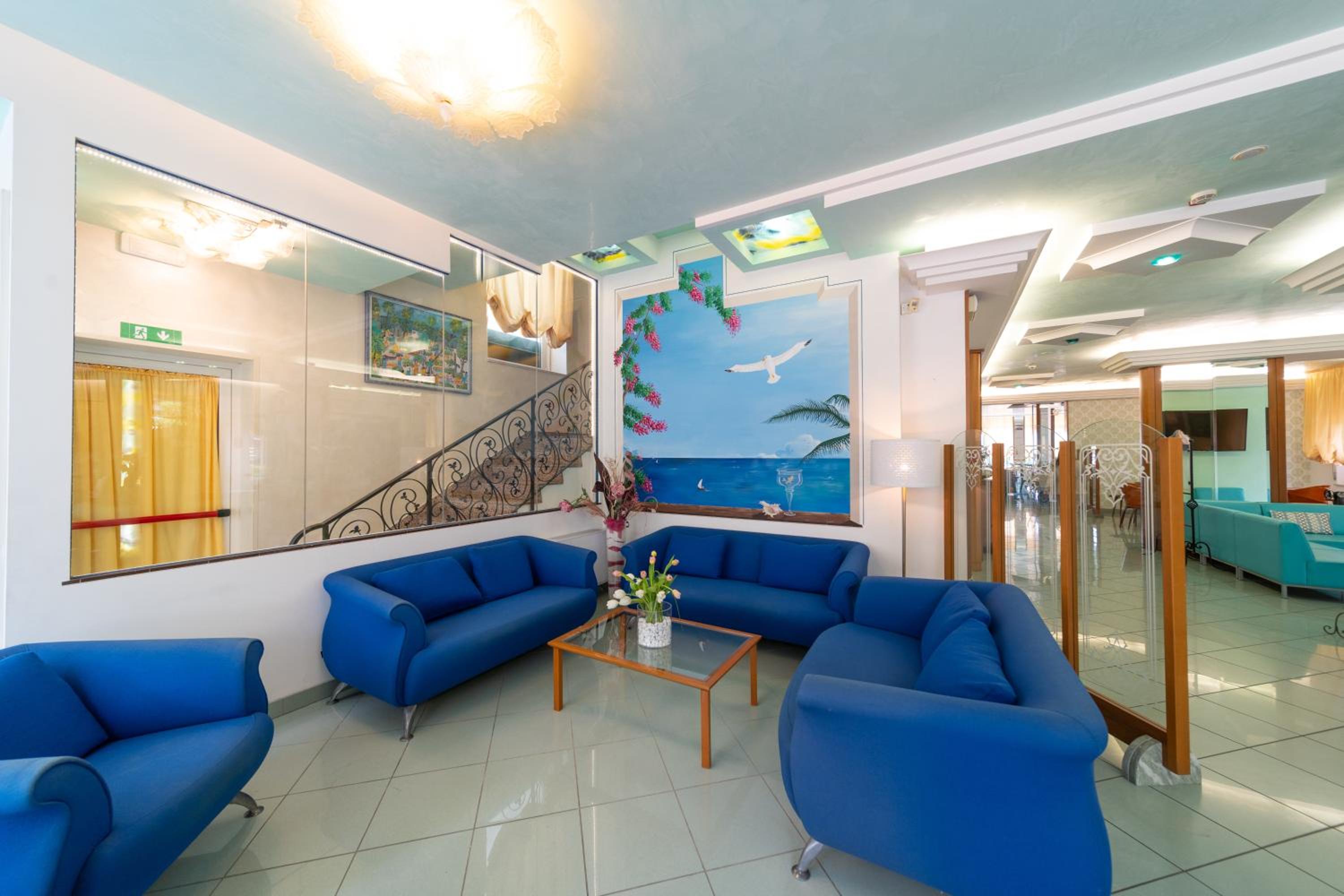 Hotel Ancora 25/40
