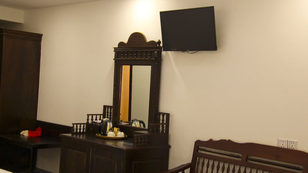 La Residence WatBo Hotel 54/64