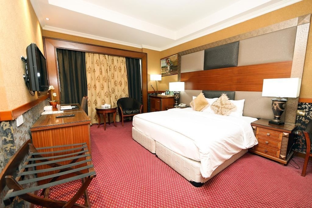 GSS Avenue Hotel 13/39