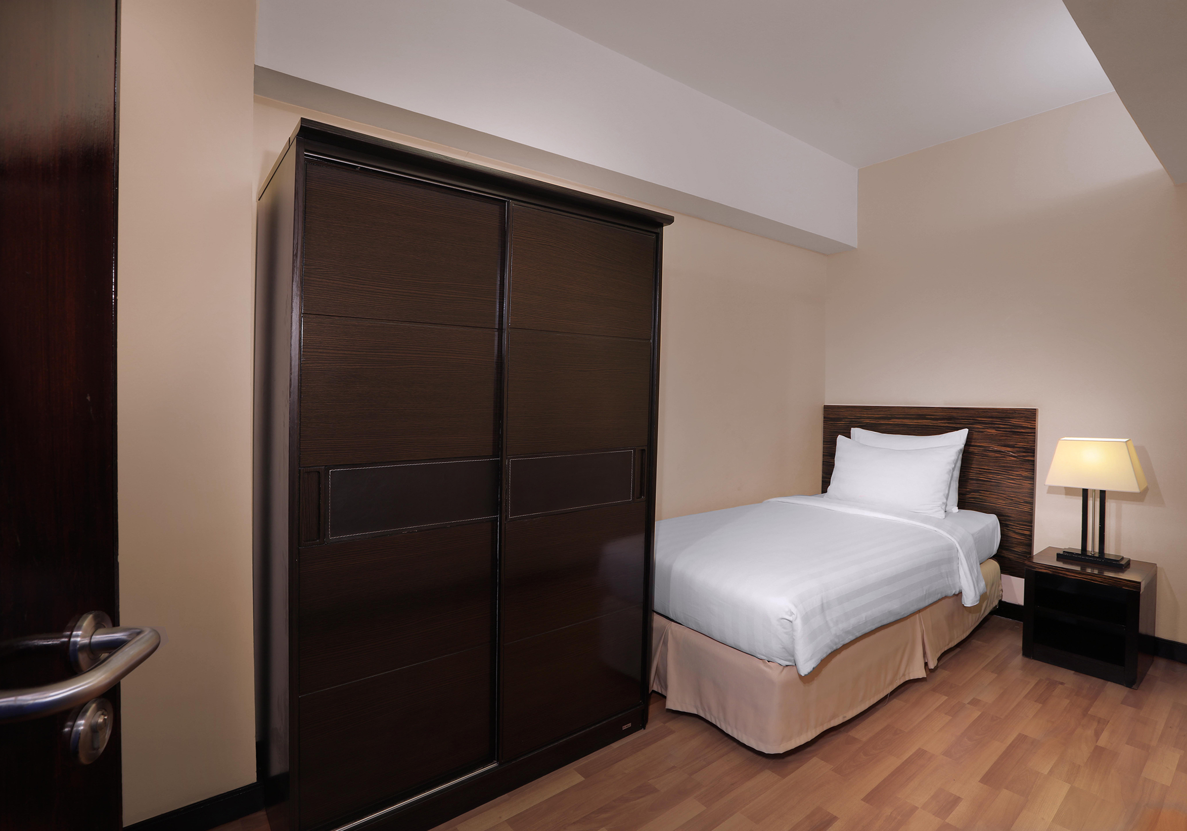 2 Bedrooms, Apartment, Grand Dafam Braga Bandung 2/3