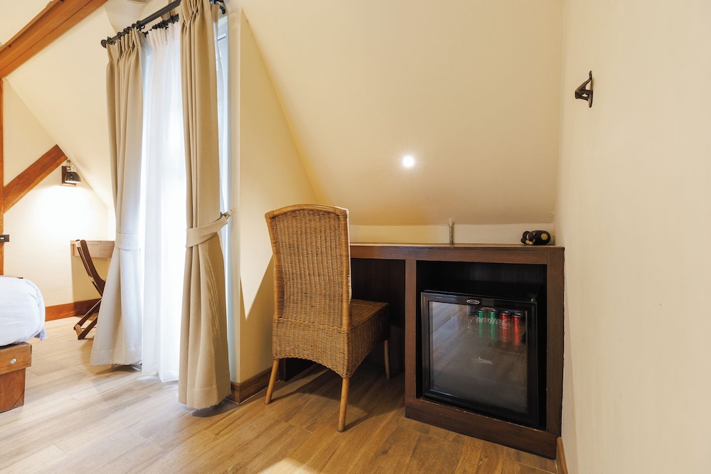 Le Charcoa Hotel 14/74