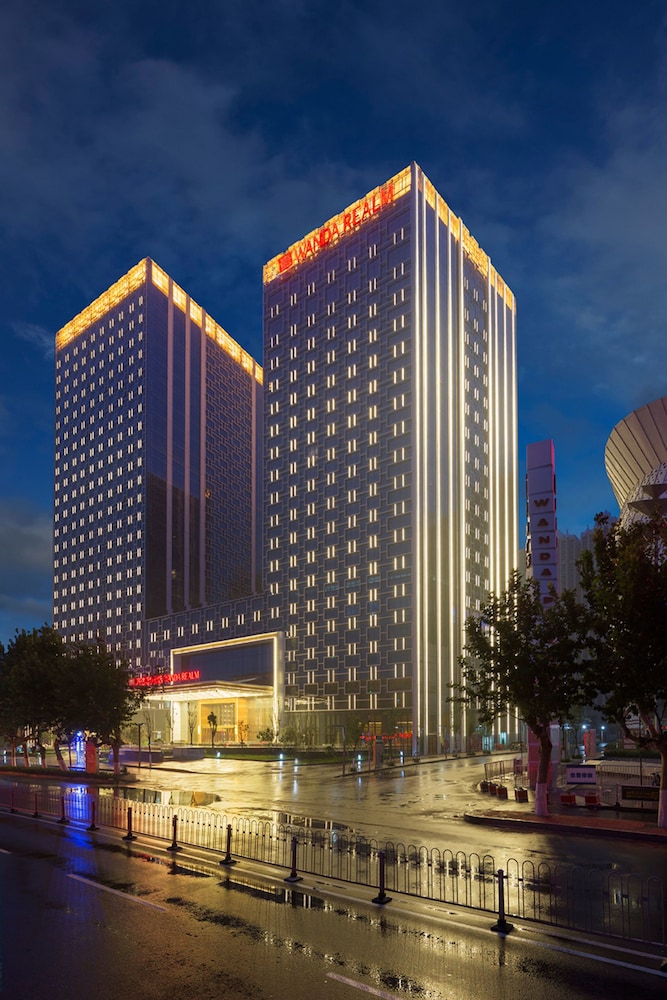 Wanda Realm Jining 2/38