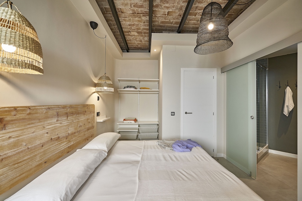 Ainb Eixample Miro Apartments 11/50