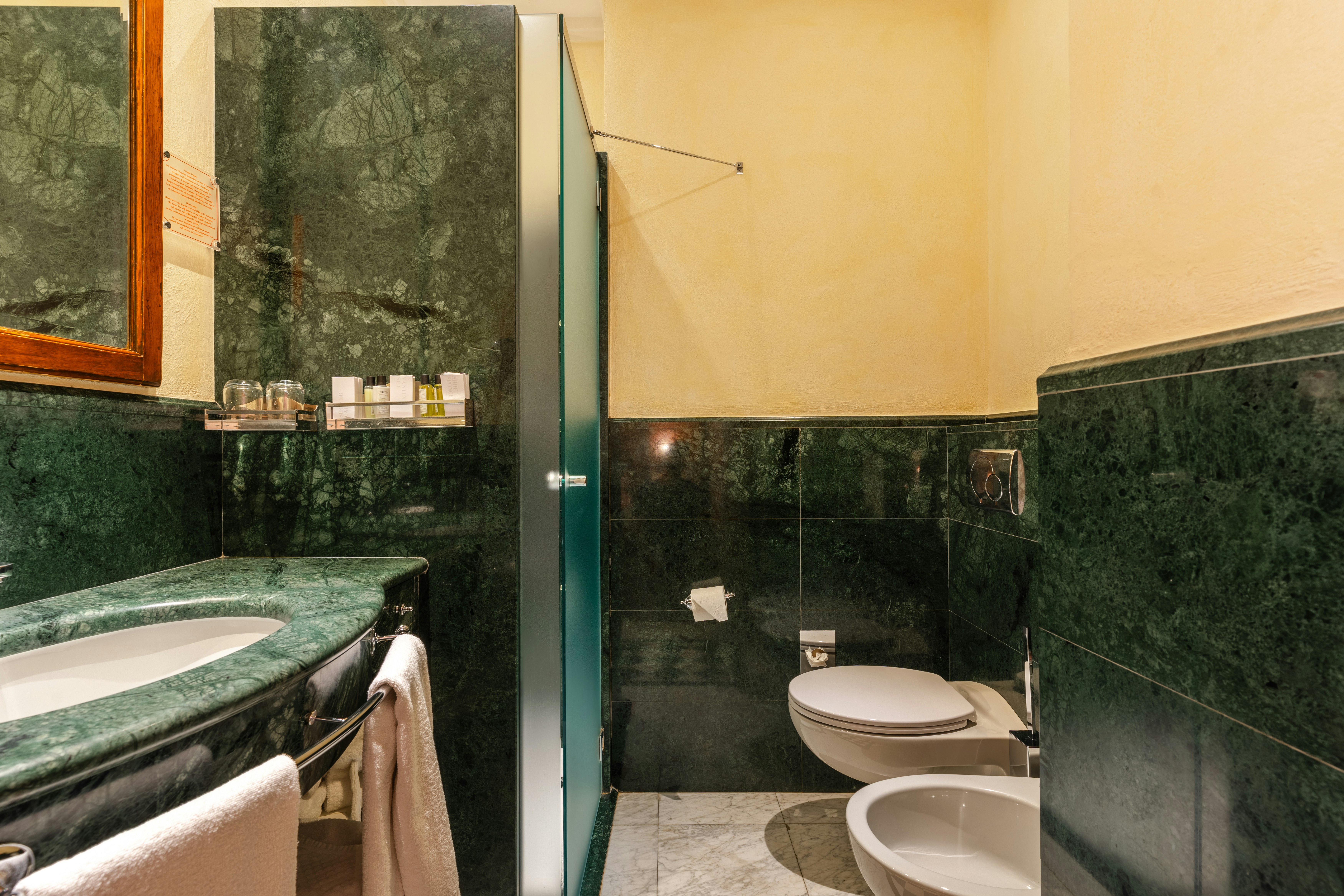 Art Hotel Commercianti 79/80