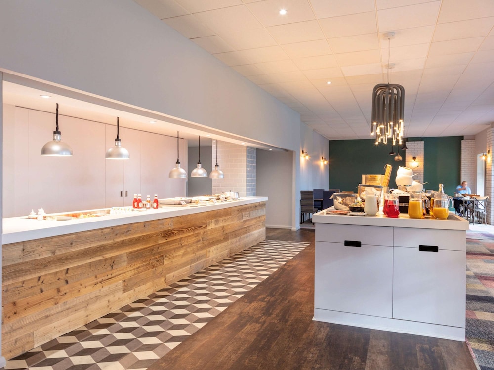 Novotel Newcastle Airport 8/53
