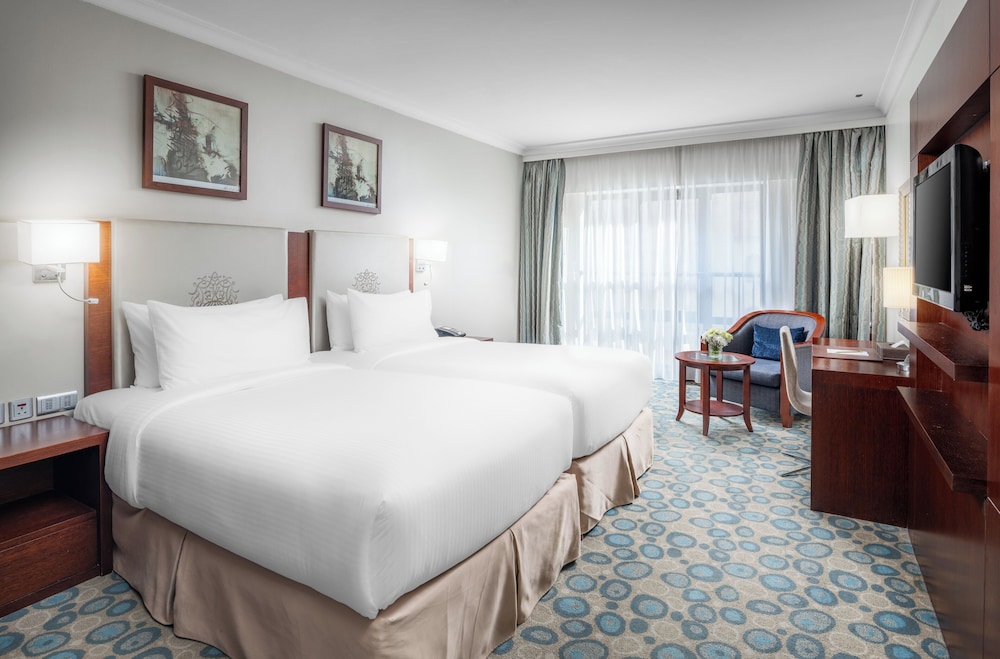 EXECUTIVE, TWIN BEDS, CITY VIEW