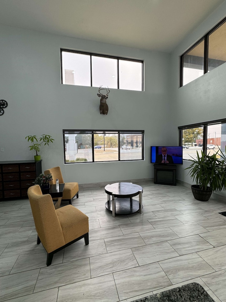 SureStay Hotel By Best Western Childress 15/18