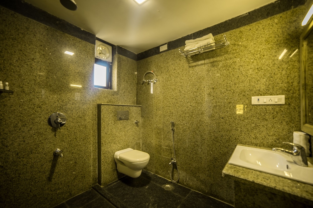 Hotel Radhika Jaisalmer 43/48