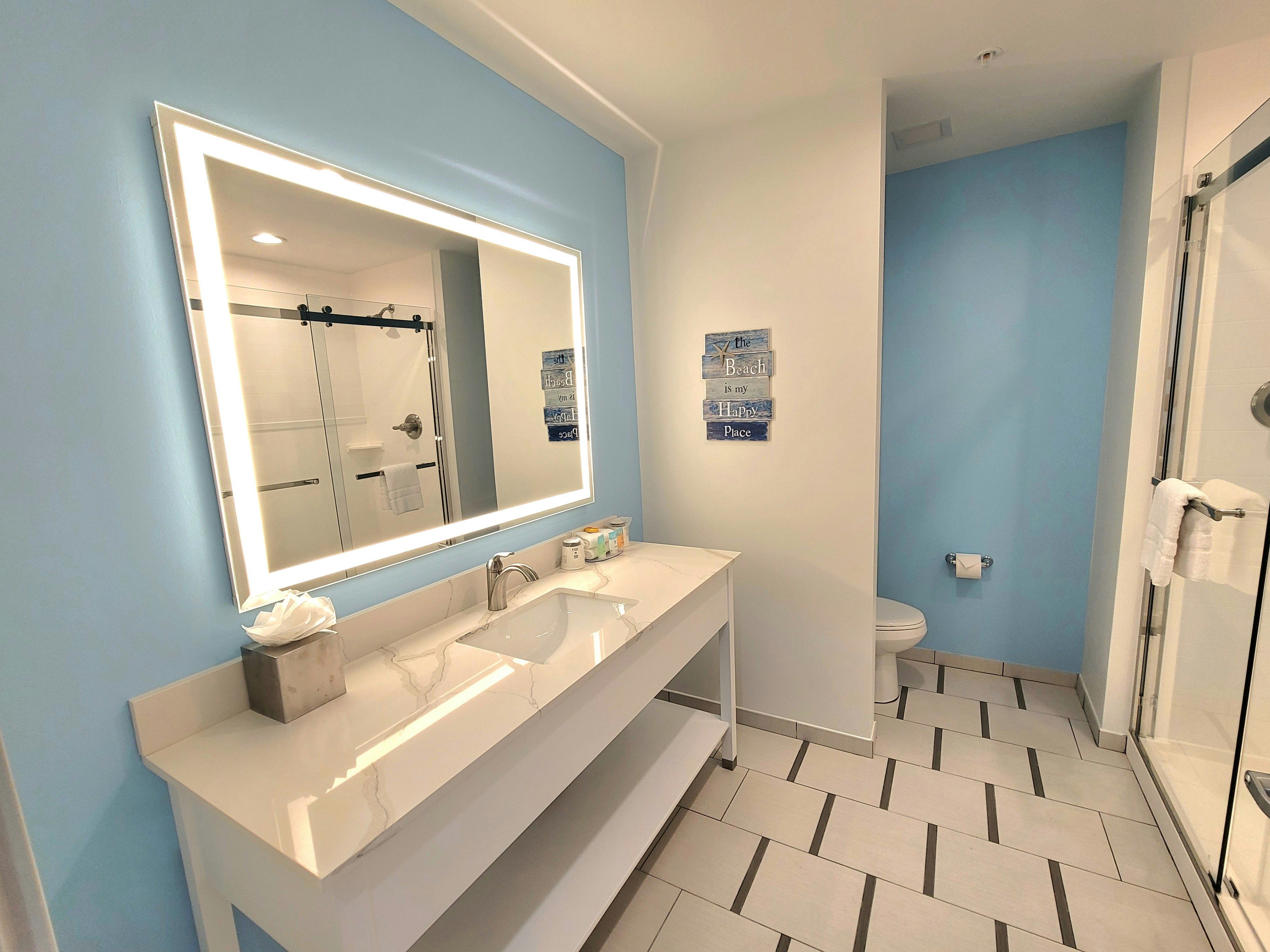 ChartHouse Clearwater Beach Marina Hotel 66/67