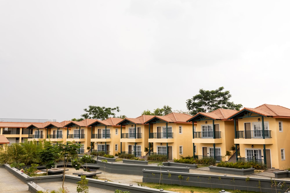 The Fern Wisteria Resort Dhari 6/53