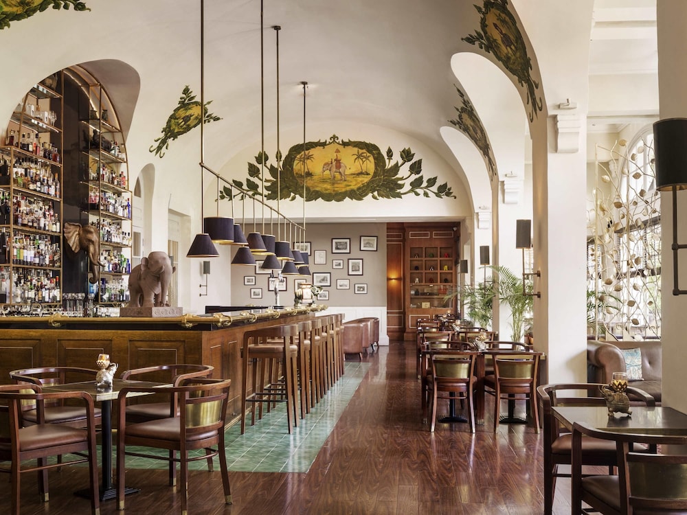 Raffles Hotel Le Royal 63/78