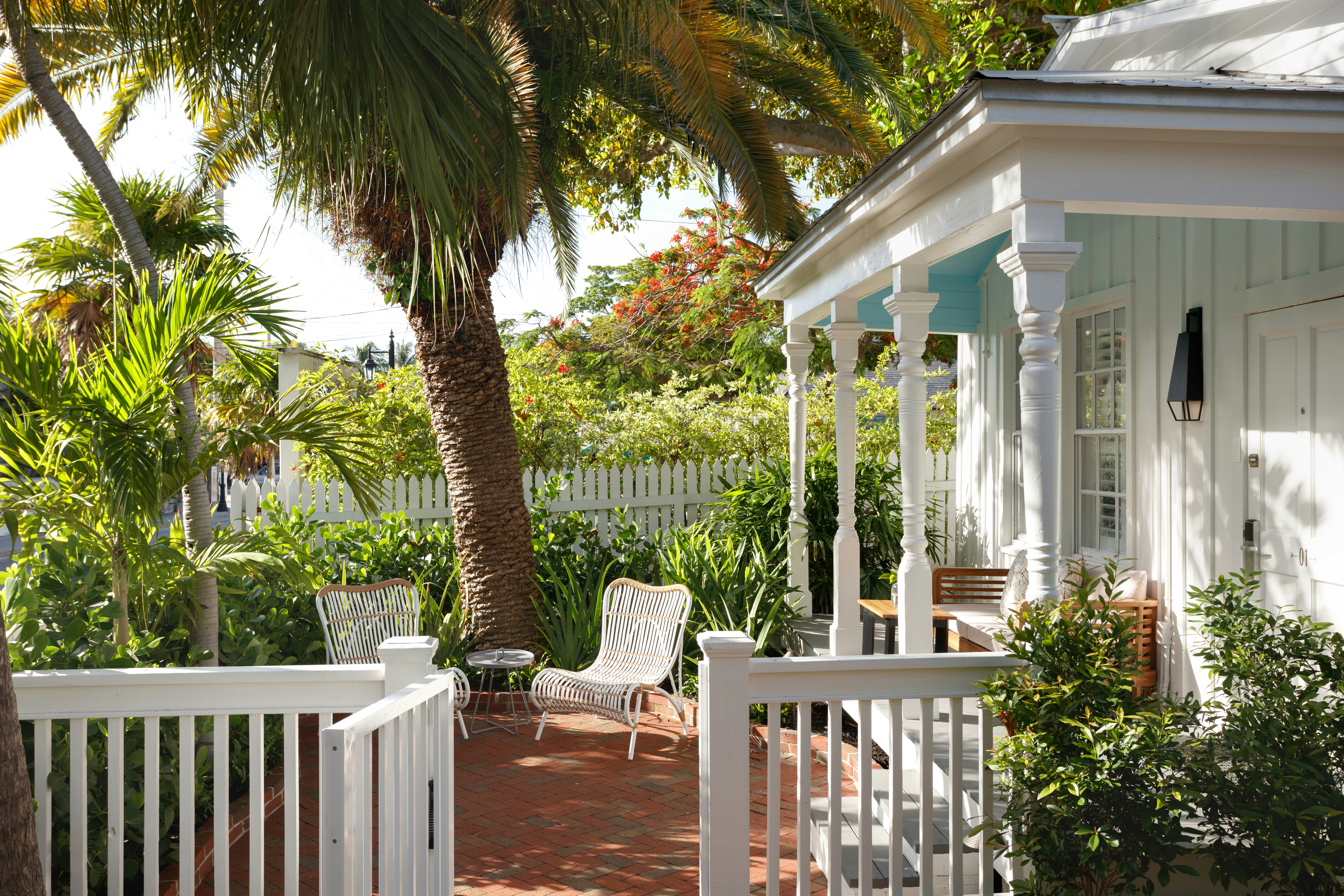 Lighthouse Hotel - Key West Historic Inns 57/59