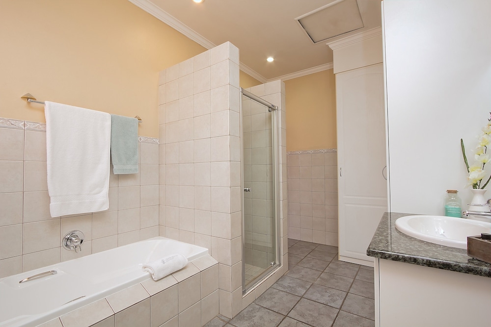 Centurion Golf Suites 45/50