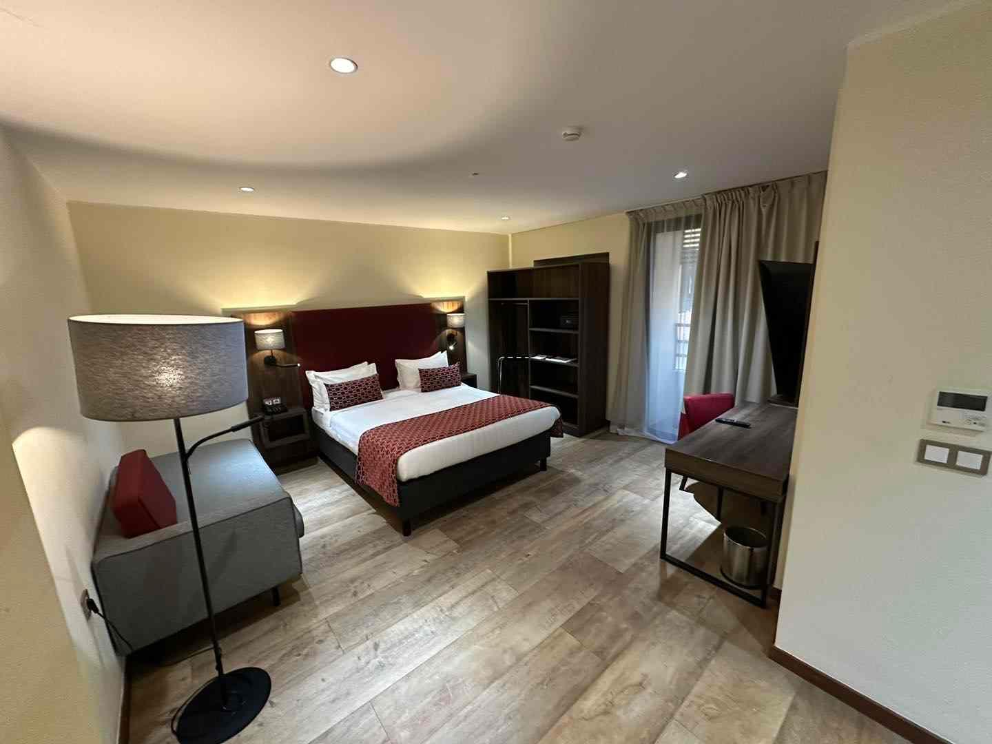 Bladi Suite 10/19