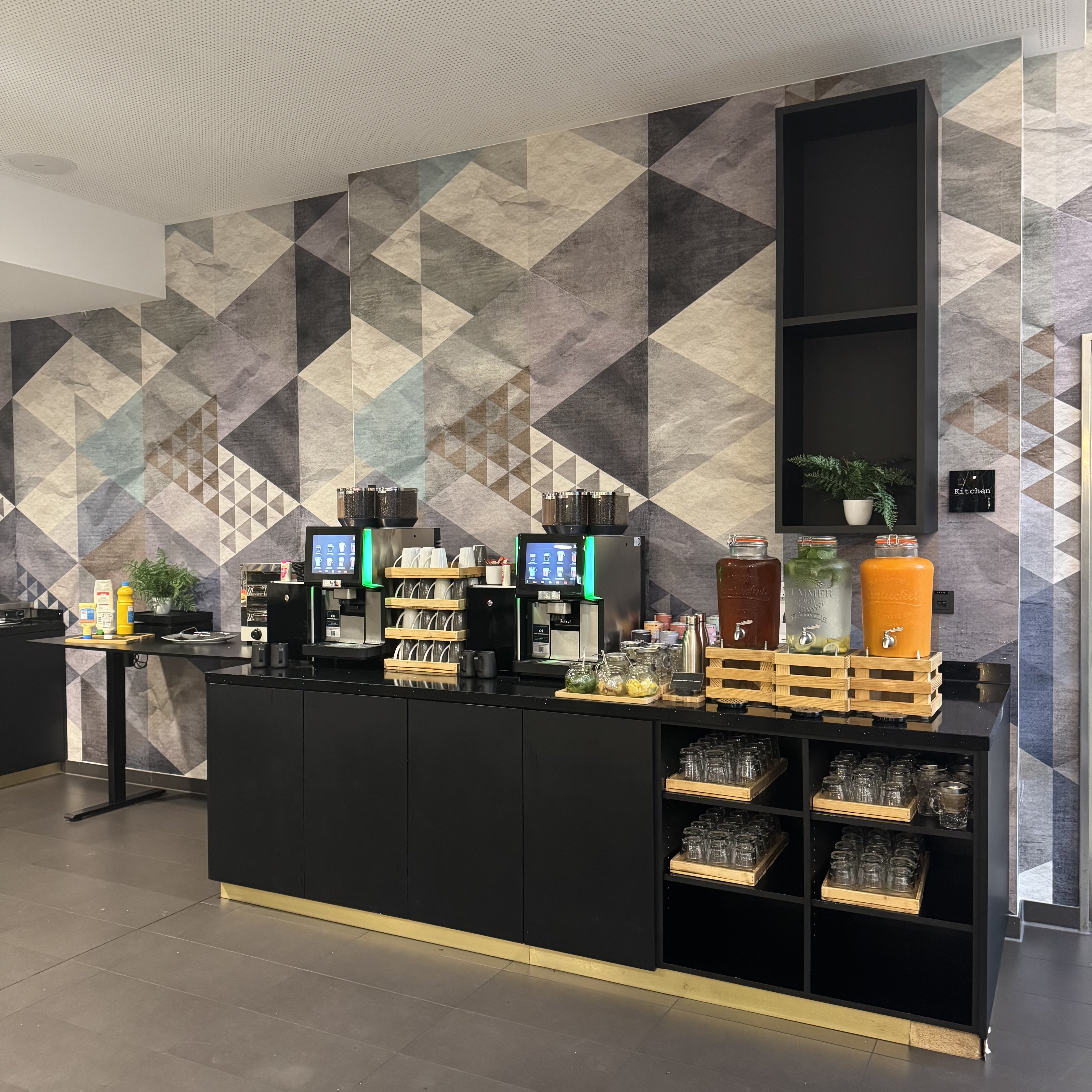 Holiday Inn - the niu, Ridge Halle Central Station, an IHG Hotel 6/39