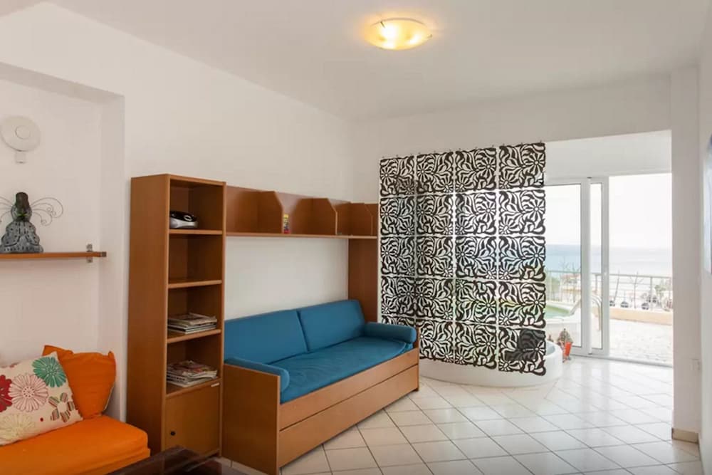 Blue Villas 21/50