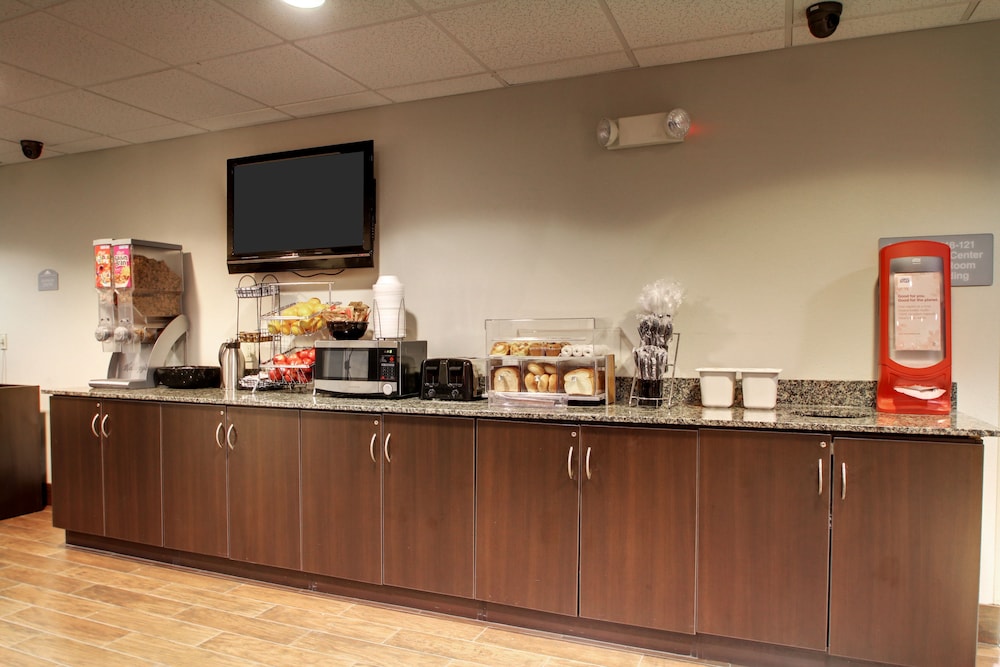 Microtel Inn & Suites Tuscaloosa Near University 3/30