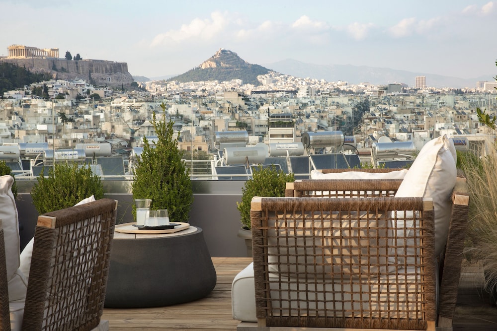 Supreme Luxury Suites By Athens Stay 8/67