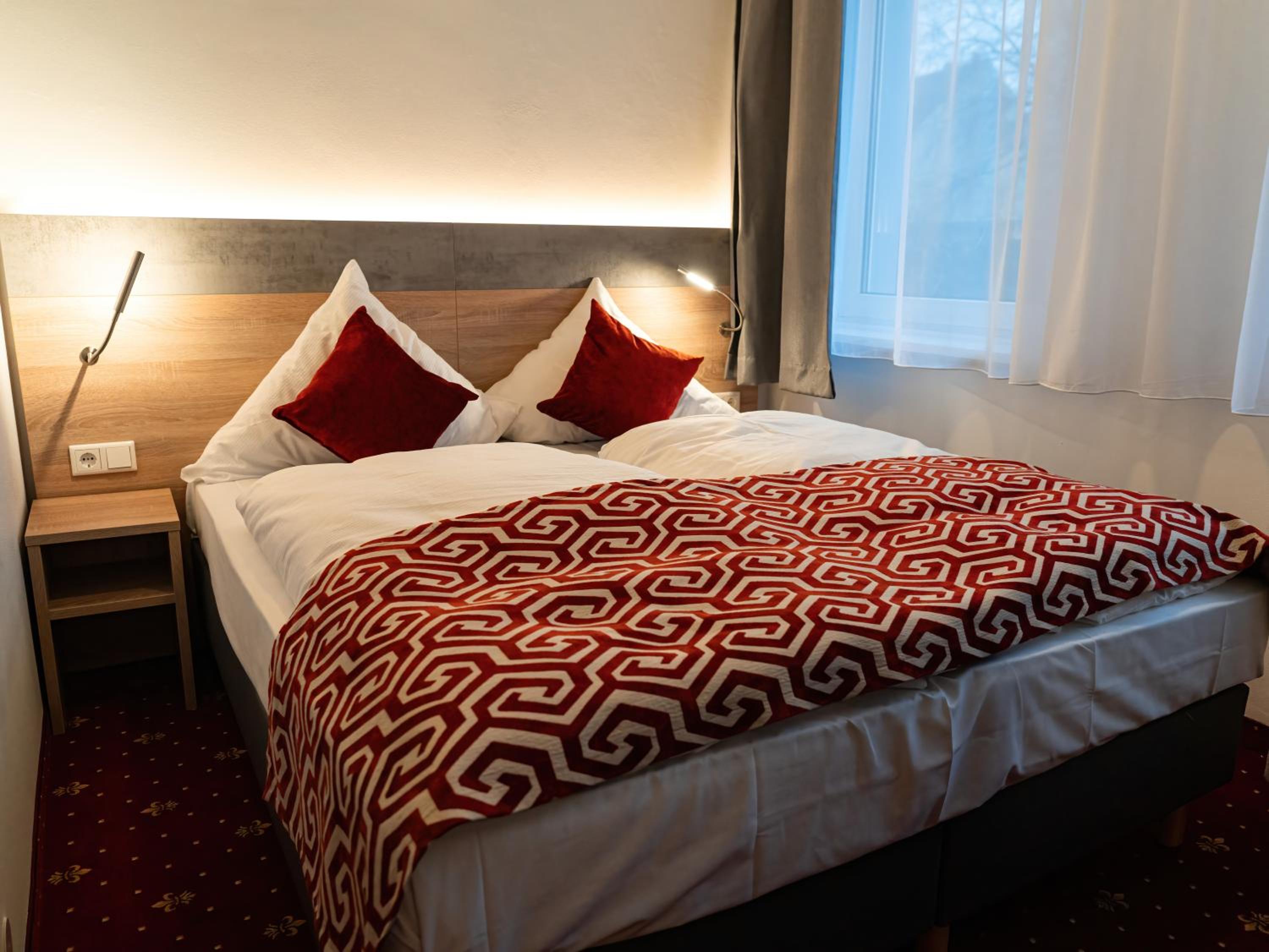Room, King Bed