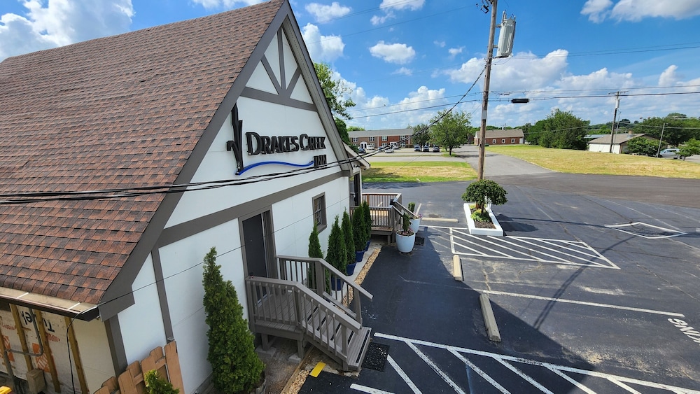 Drakes Creek Inn 44/56