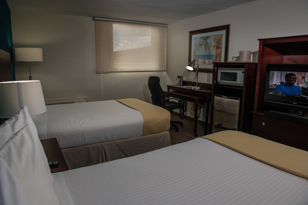 Spark by Hilton Ponce 19/55