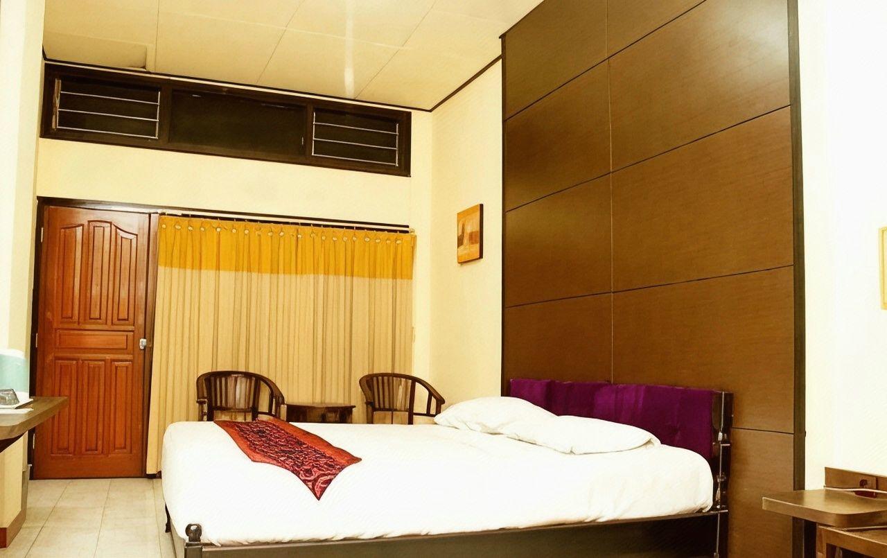 HOTEL MATARAM 13/15