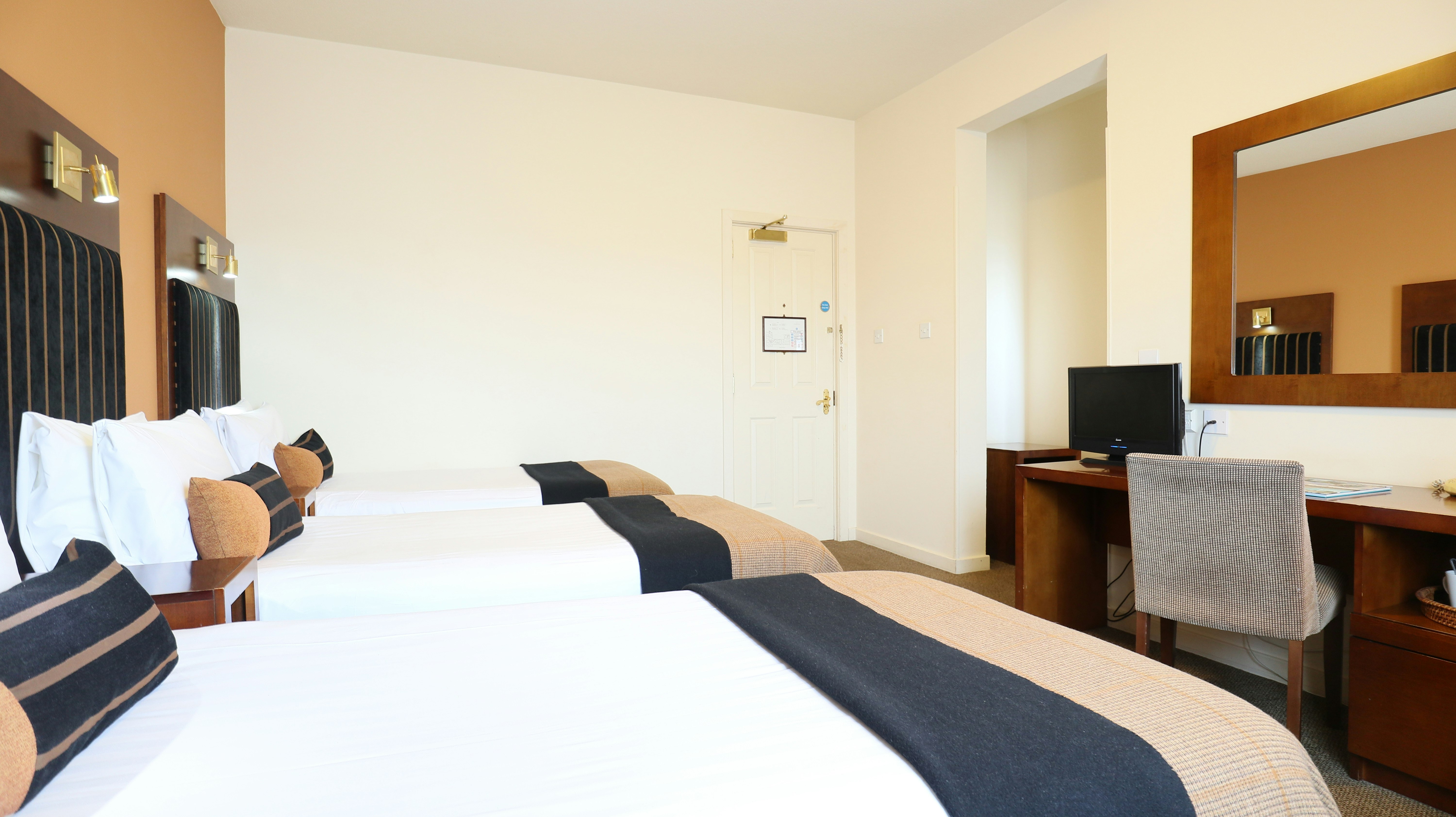 Columba Hotel Inverness by Compass Hospitality 9/67