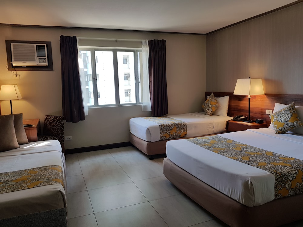 Superior, Quadruple, Queen and Twin Beds