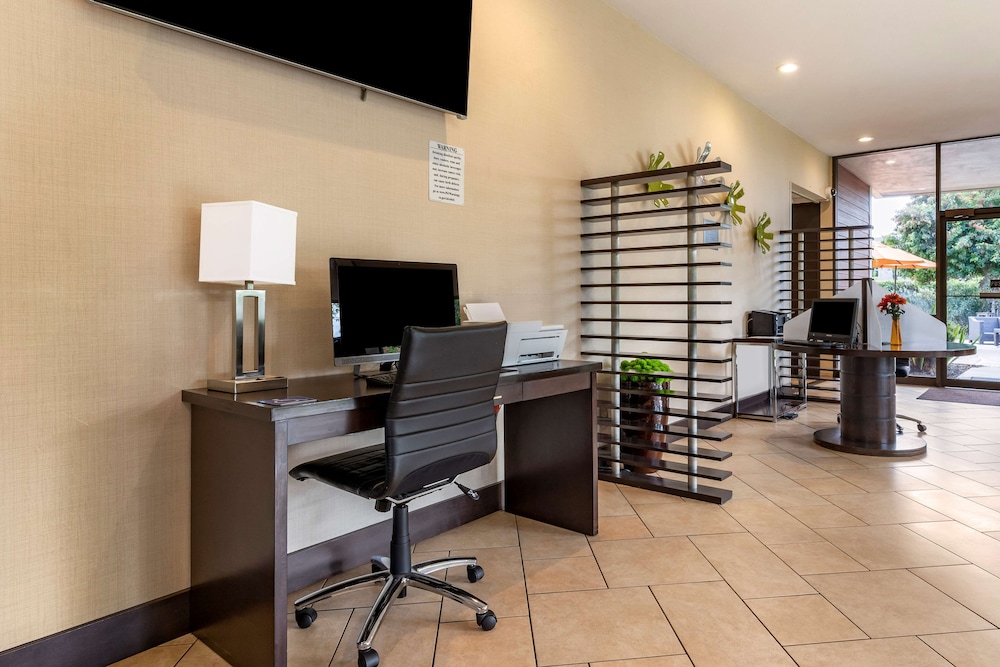 Best Western Plus Garden Court Inn 45/54