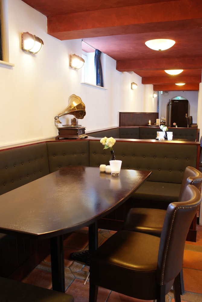 Fletcher Hotel-Restaurant De Dikke Van Dale 29/52