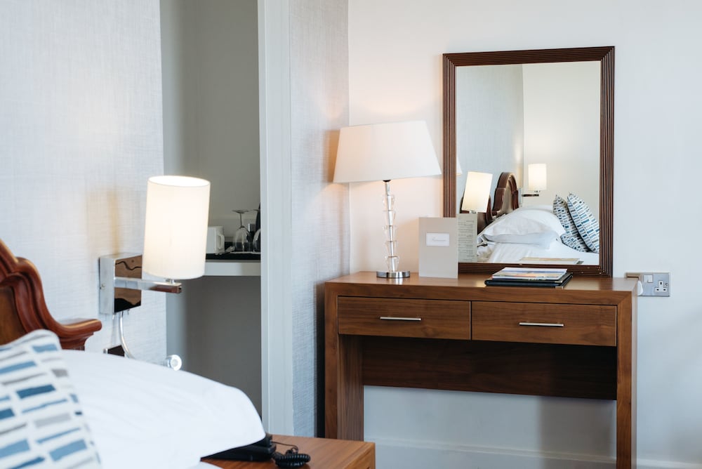 The Palace Hotel Spa 18/50