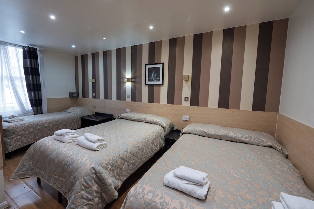 St George Paddington Hotel 19/49