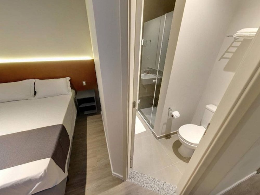 BEST GUEST HOTEL 14/72