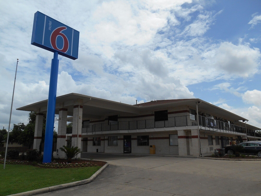 Motel6 San Antonio, TX - South IH-10 East 43/51