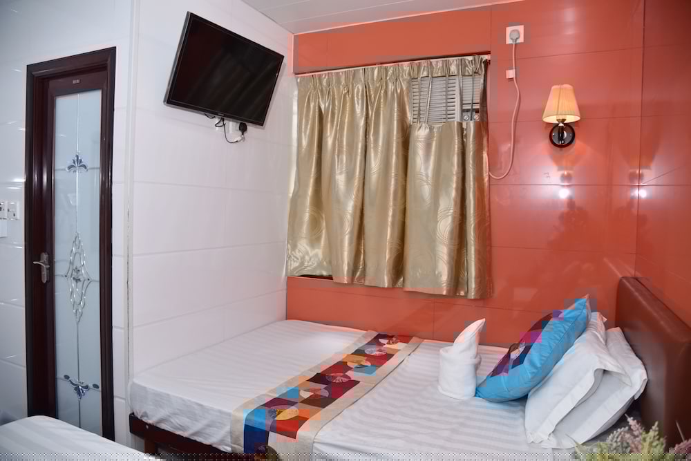Delta Hotel 13/50