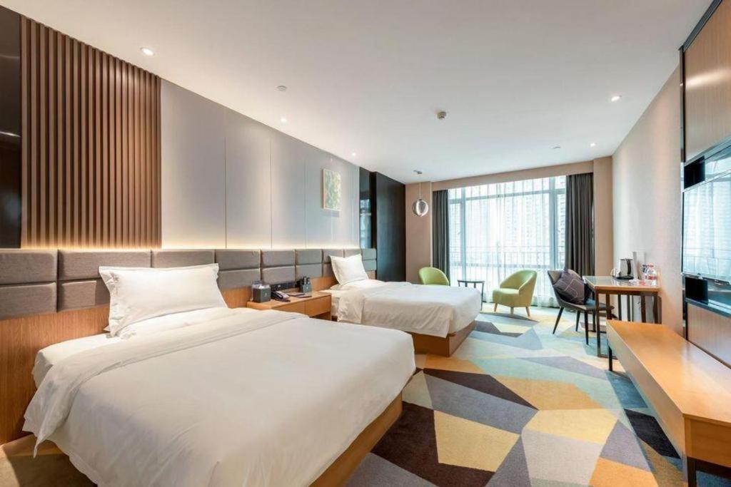 Chonpines Hotel (Guangzhou Rongchuang Wenlvcheng) 26/56
