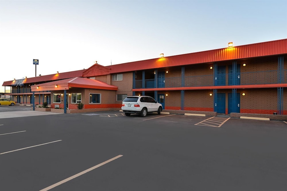 Americas Best Value Inn Eloy Casa Grande 5/23