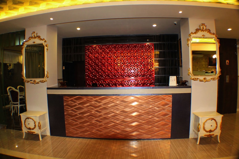 Grand Batik Inn photo5