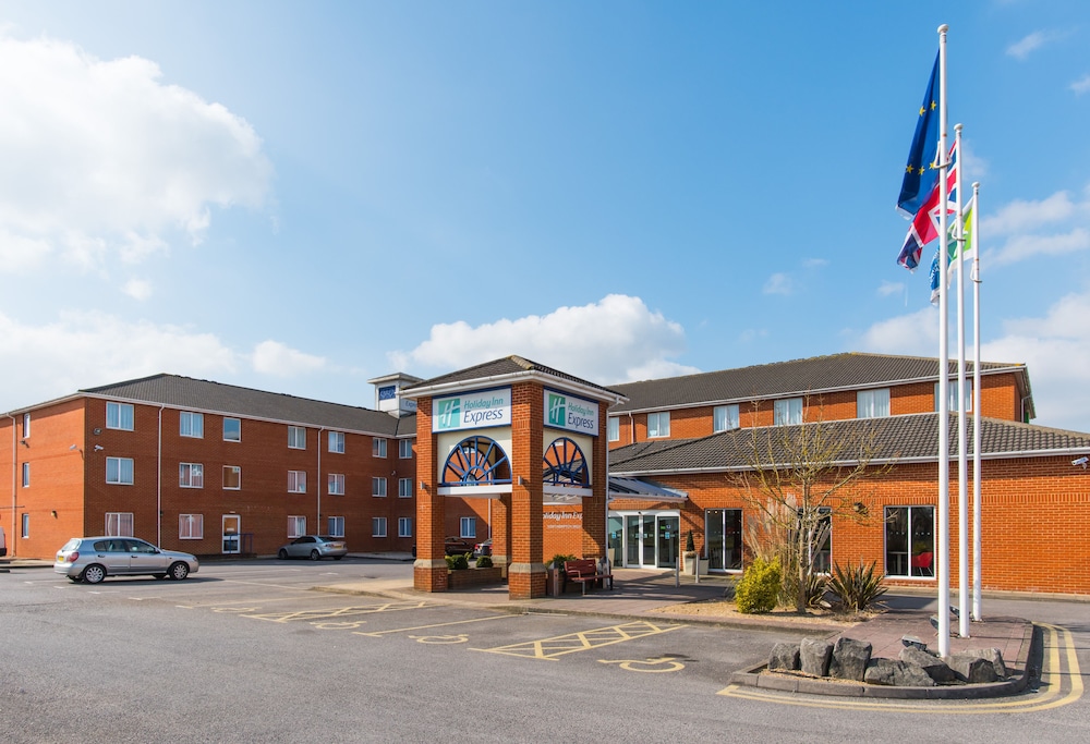 Holiday Inn Express Southampton West 58/64