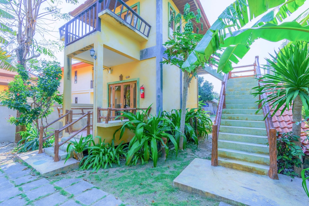 Baanbali Beach Resort 7/50