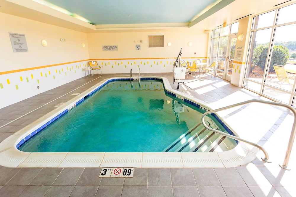 Fairfield Inn & Suites by Marriott Athens I-65 17/28