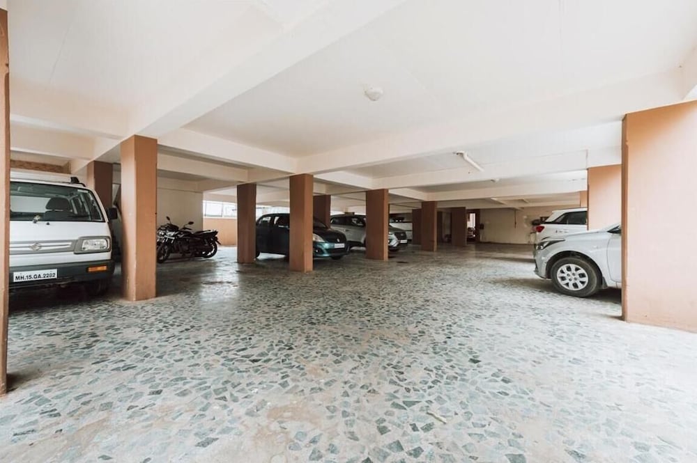 HOTEL KRUSHNA INN 26/27