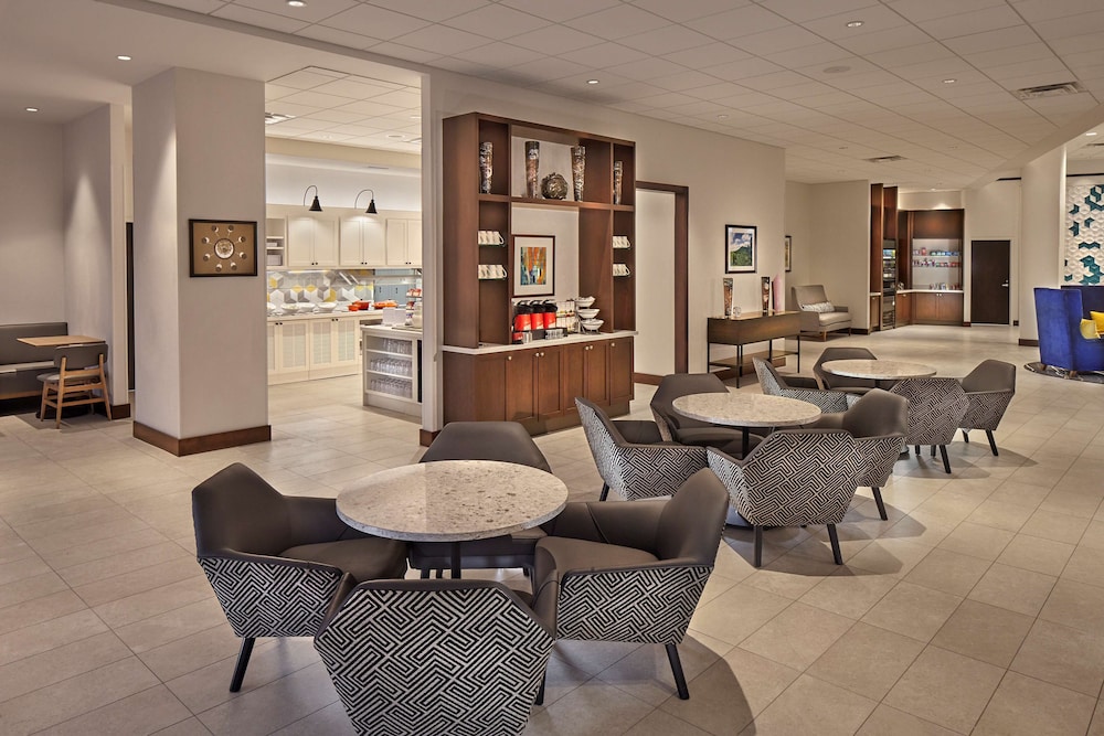 Hyatt Place State College 42/61