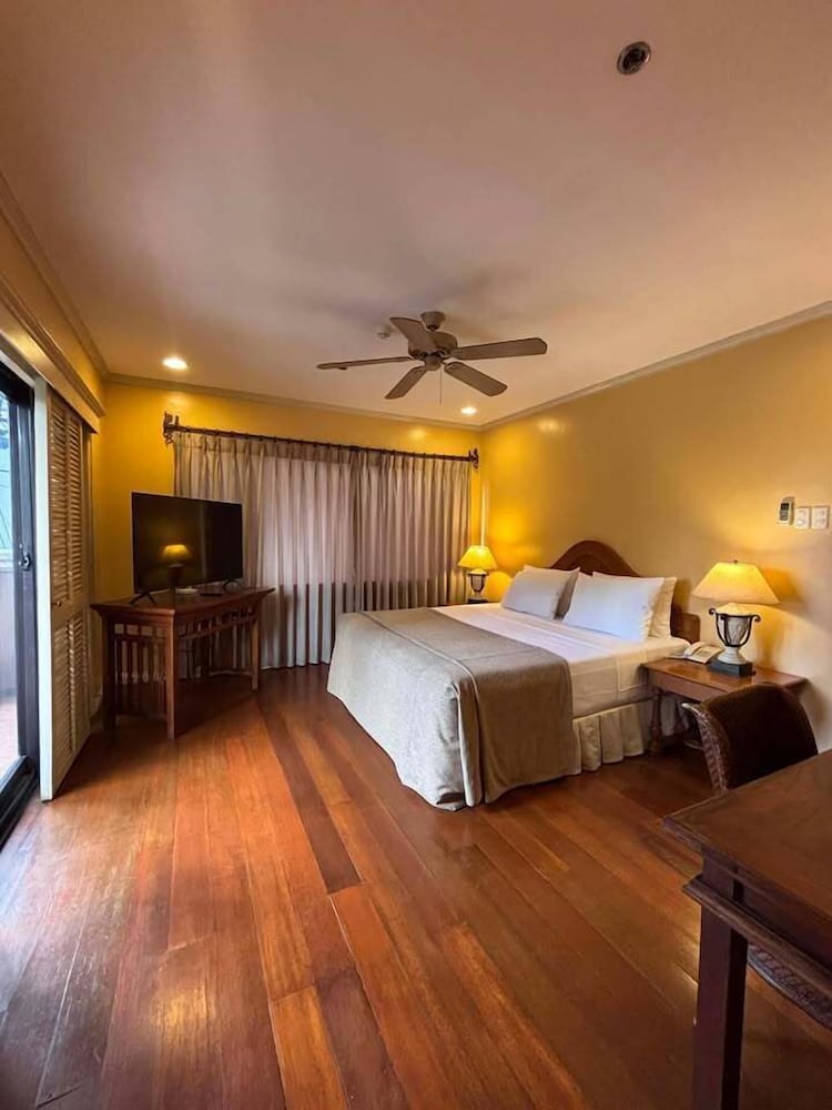 Condo, Luxury, Mountain Side، Sophia Suites Residence Hotel 2/10